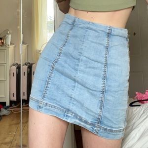 Forever 21 Fitted Jean Skirt
